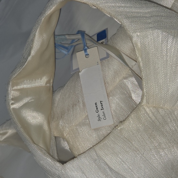 Modern Trousseau Gwen Wedding Dress Ivory Size 12 - Picture 15 of 16